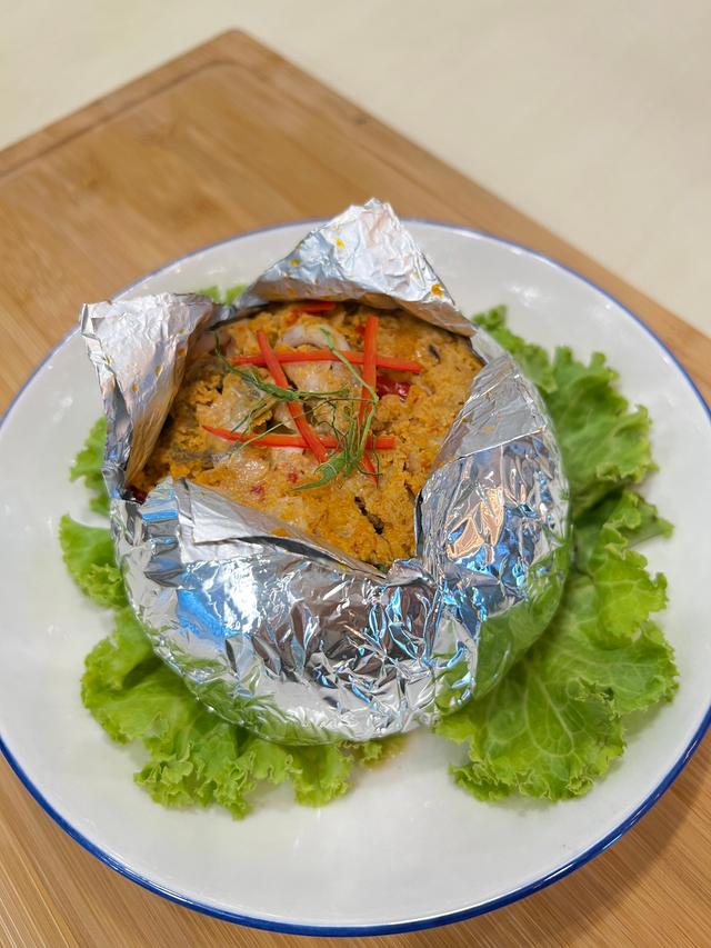 Steamed Seafood In Curry Mousse